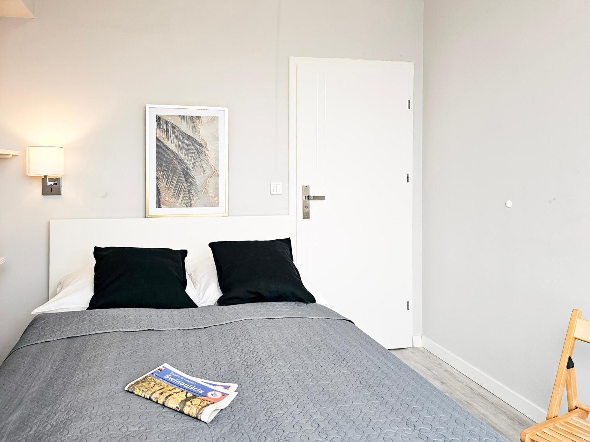 シフィノウイシチェVisit Baltic - Platan Tower Greyアパートメント エクステリア 写真